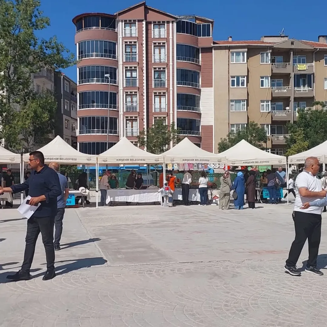 Yaşam Becerileri Sergisi 7.Sınıf Teknoloji Ve Tasarım Dersi Mimari Tasarım Ünitesi Kapsamında A (4)