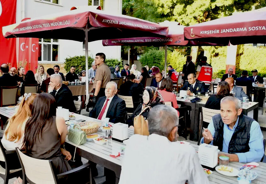 15 Temmuz'un 10. Yılında Şehit Yakınları Ve Gaziler Onuruna Anlamlı Buluşma (1)