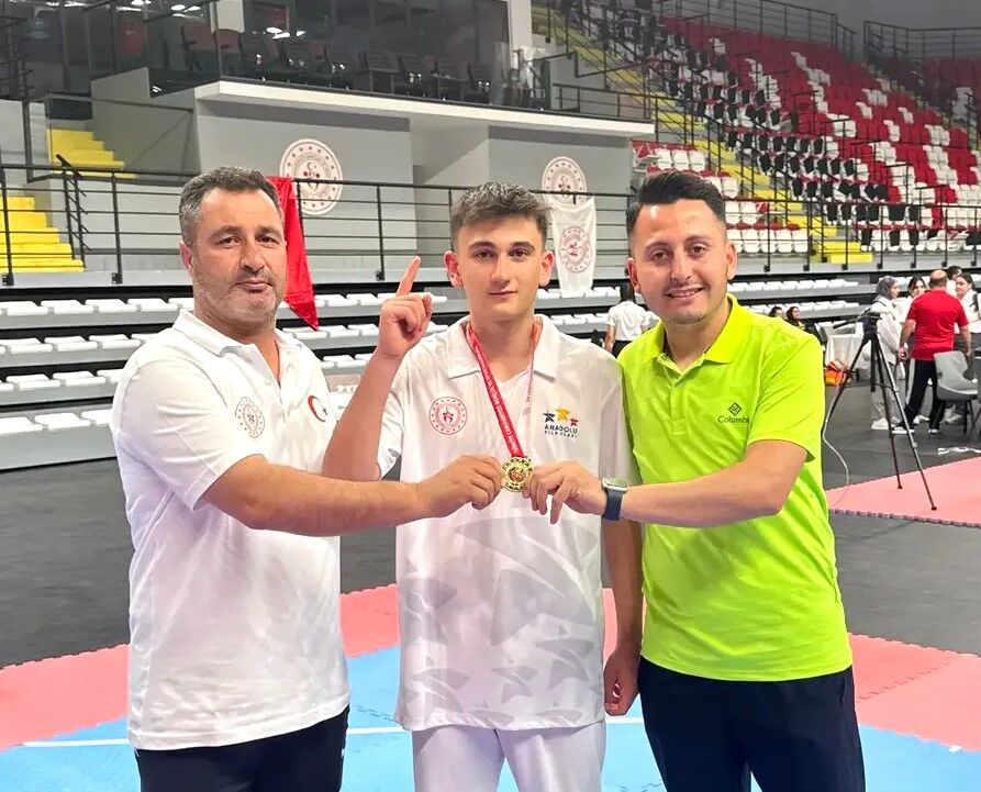 Analig'de Kırşehir Fırtınası! Oflaz, Türkiye Finalleri’nde (1)