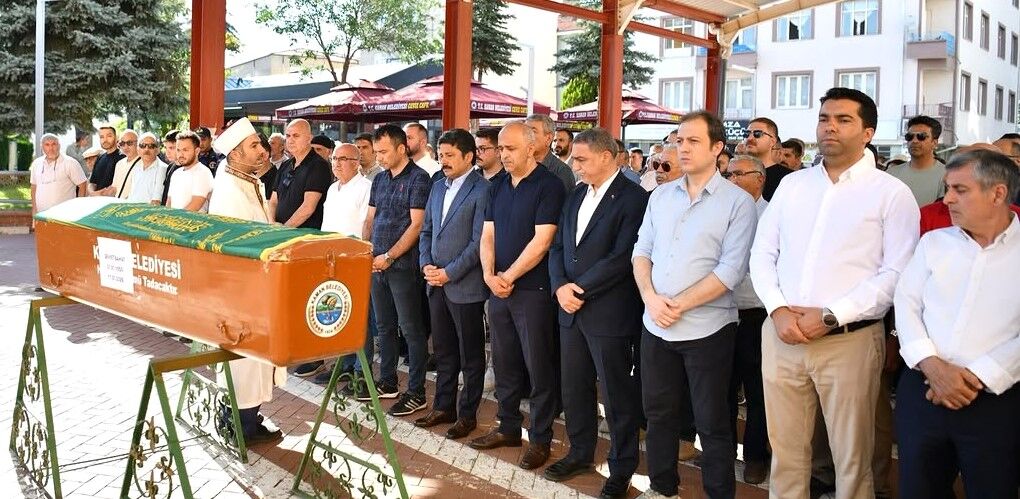 Bahat Dualarla Son Yolculuğuna Uğurlandı (2)
