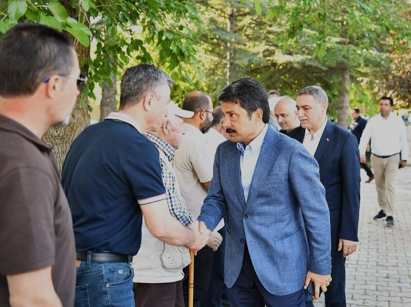 Bahat Dualarla Son Yolculuğuna Uğurlandı (5)