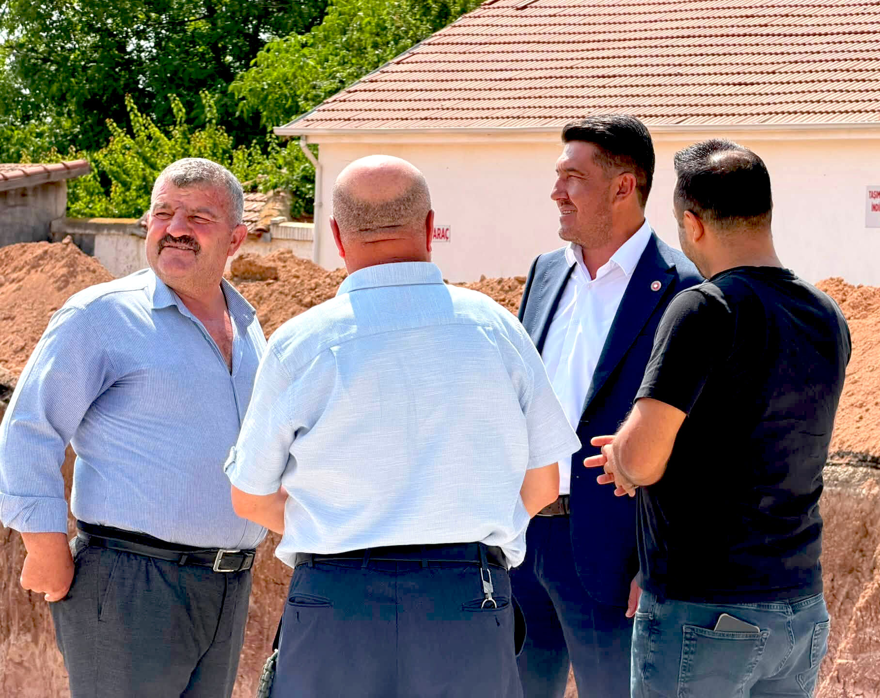 Eğitim Ve Üretim Için Sahada Yakın Takip (2)