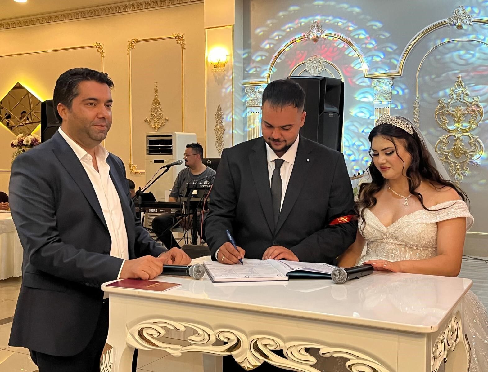 Emir Burak Aydoğan Ile Tuğçe Çelik Bir Ömür Mutluluğa “Evet” Dedi (3)
