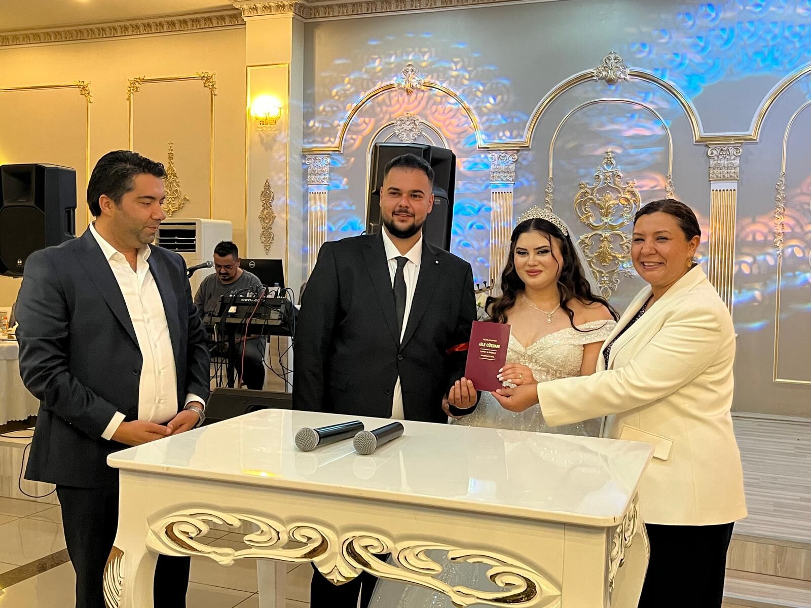 Emir Burak Aydoğan Ile Tuğçe Çelik Bir Ömür Mutluluğa “Evet” Dedi (5)