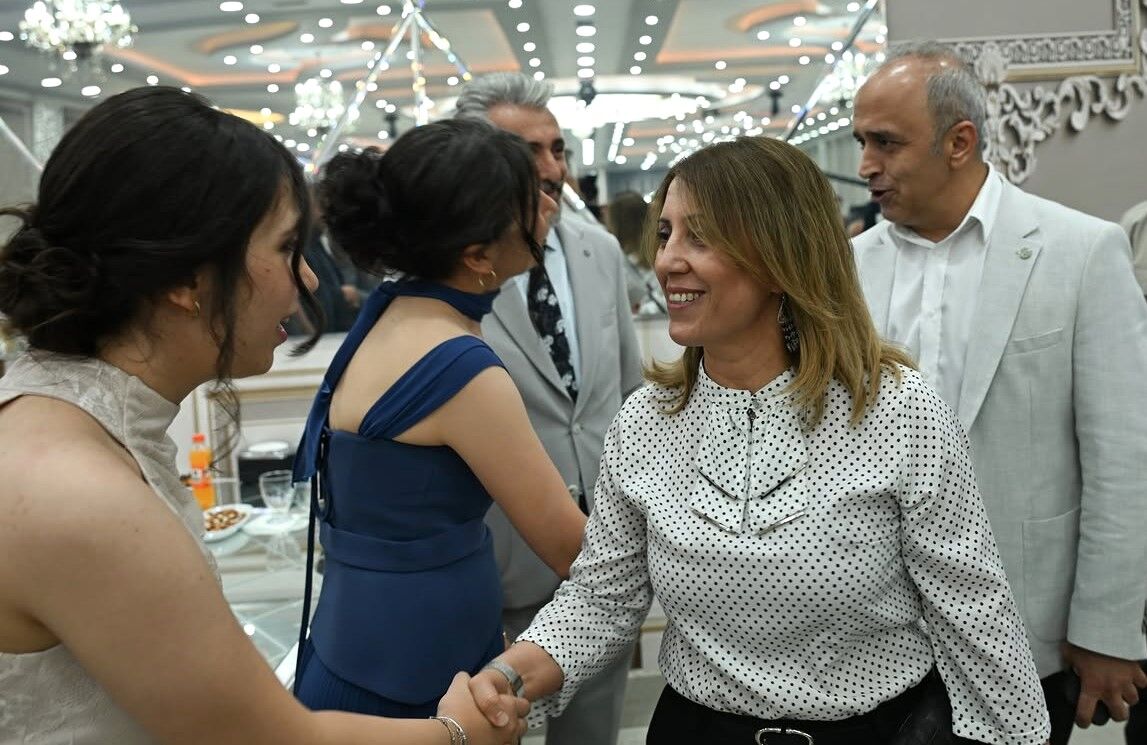Emniyet Müdürü Görücü, Polis Memurunun Mutlu Gününe Ortak Oldu (6)