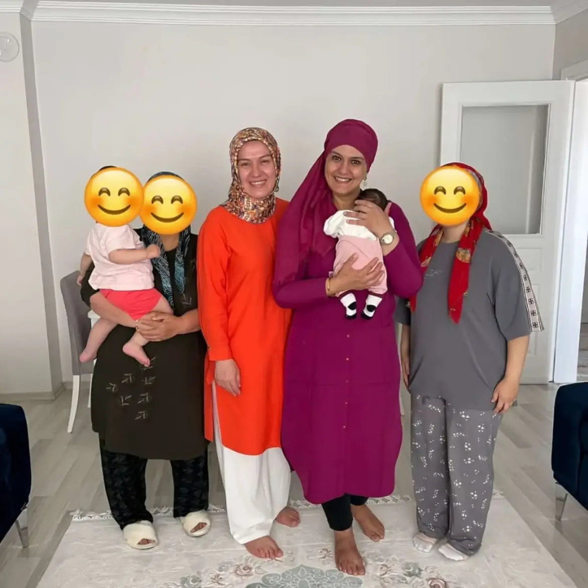 Gebe Okulumuzda Ebe Esen Esen Çam Ve Ebe Meral Gökşen Tarafında Haftalık Son 3 Ayına Giren Gebe