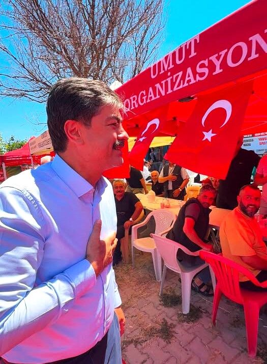 Geleneksel Pilav Şenliği Coşkusu! Erkan Vatandaşlarla Buluştu (2)