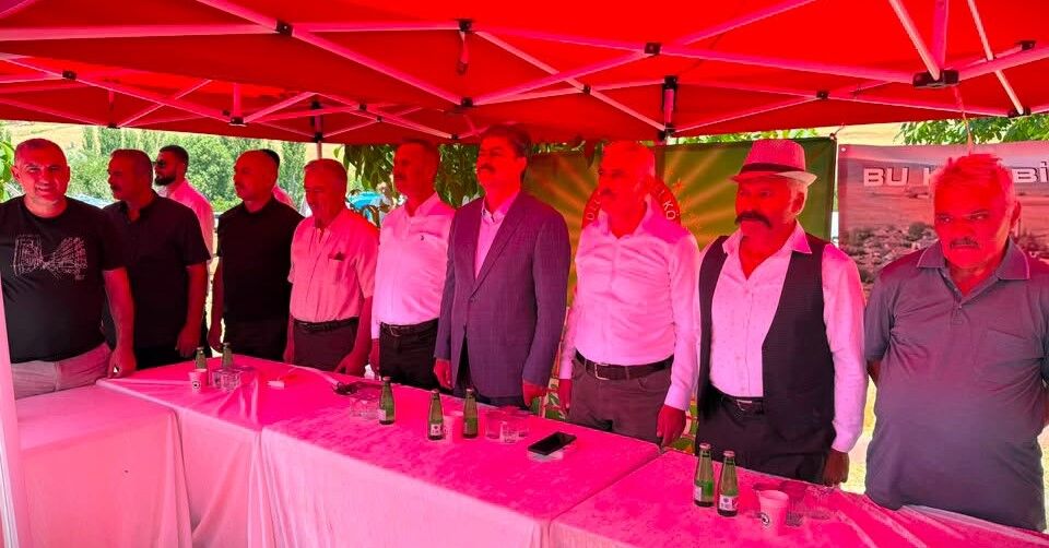 Geleneksel Pilav Şenliği Coşkusu! Erkan Vatandaşlarla Buluştu (4)
