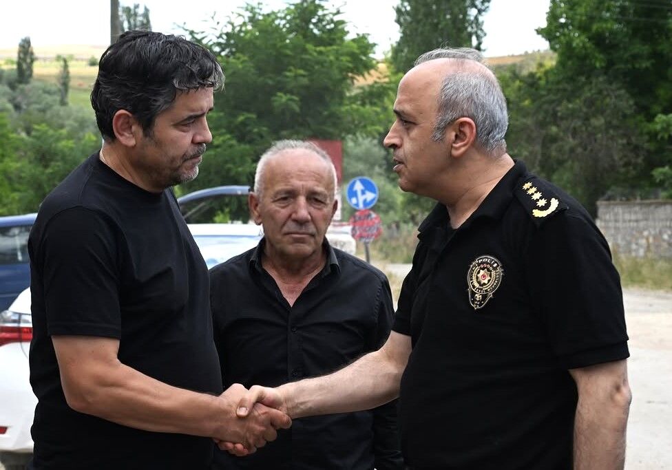 İl Emniyet Müdürü Görücü, Acılı Aileyi Yalnız Bırakmadı (1)
