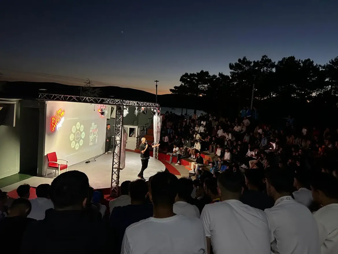 🚔🤝 İl Müdürlüğümüz Ile Kırşehir Narkotik Suçlarla Mücadele Şube Müdürlüğü Iş Birliğinde, Ahi