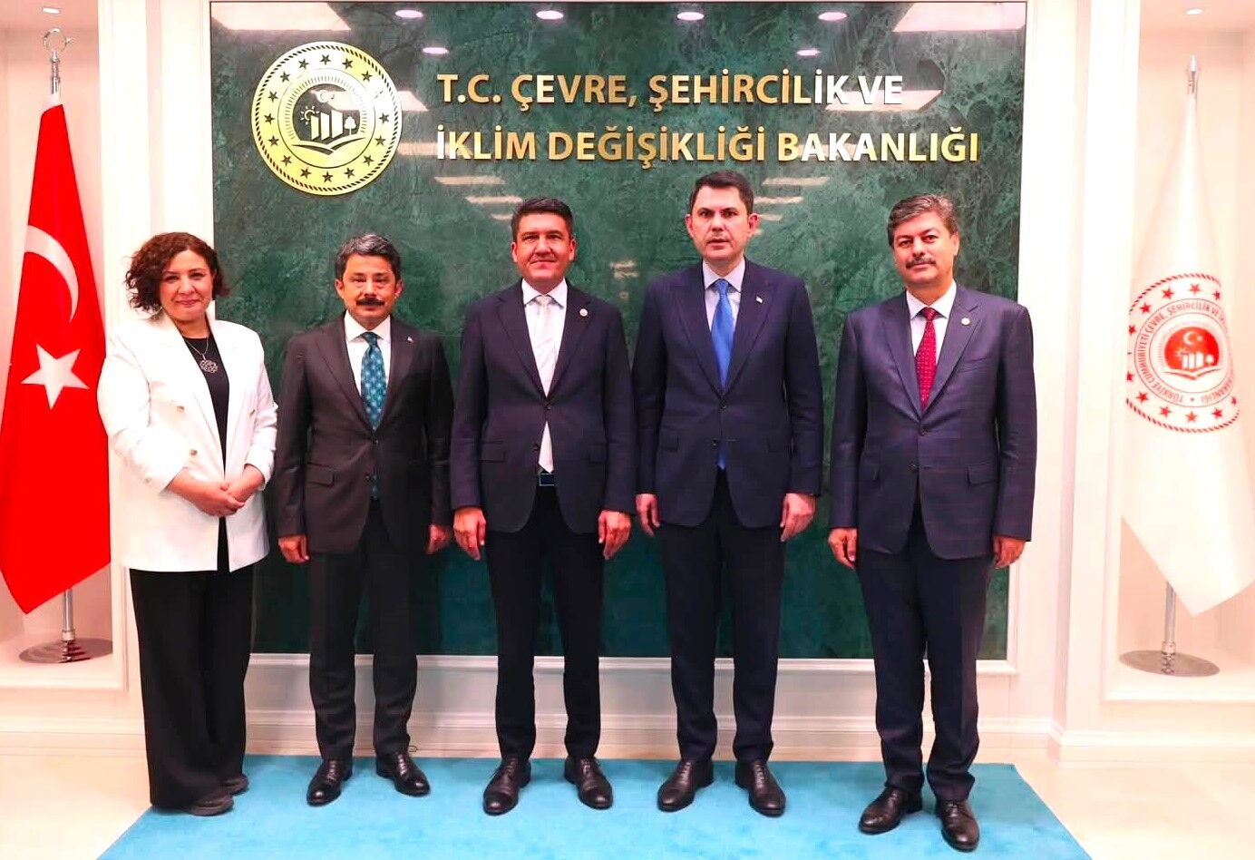 Kırşehir Heyeti Ankara’da Bakan Kurum Ile Buluştu (1)