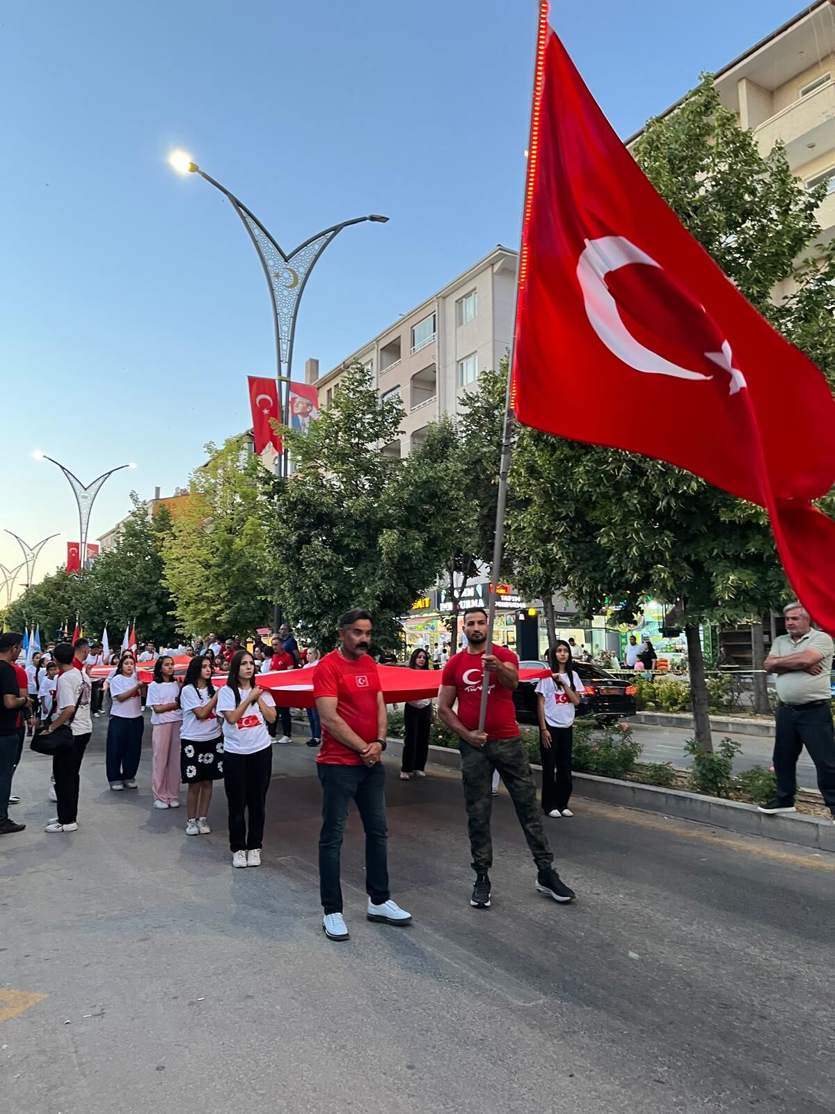 Kırşehir Tek Yürek Oldu! Binlerce Kişi 15 Temmuz Için Meydanlara Indi (19)
