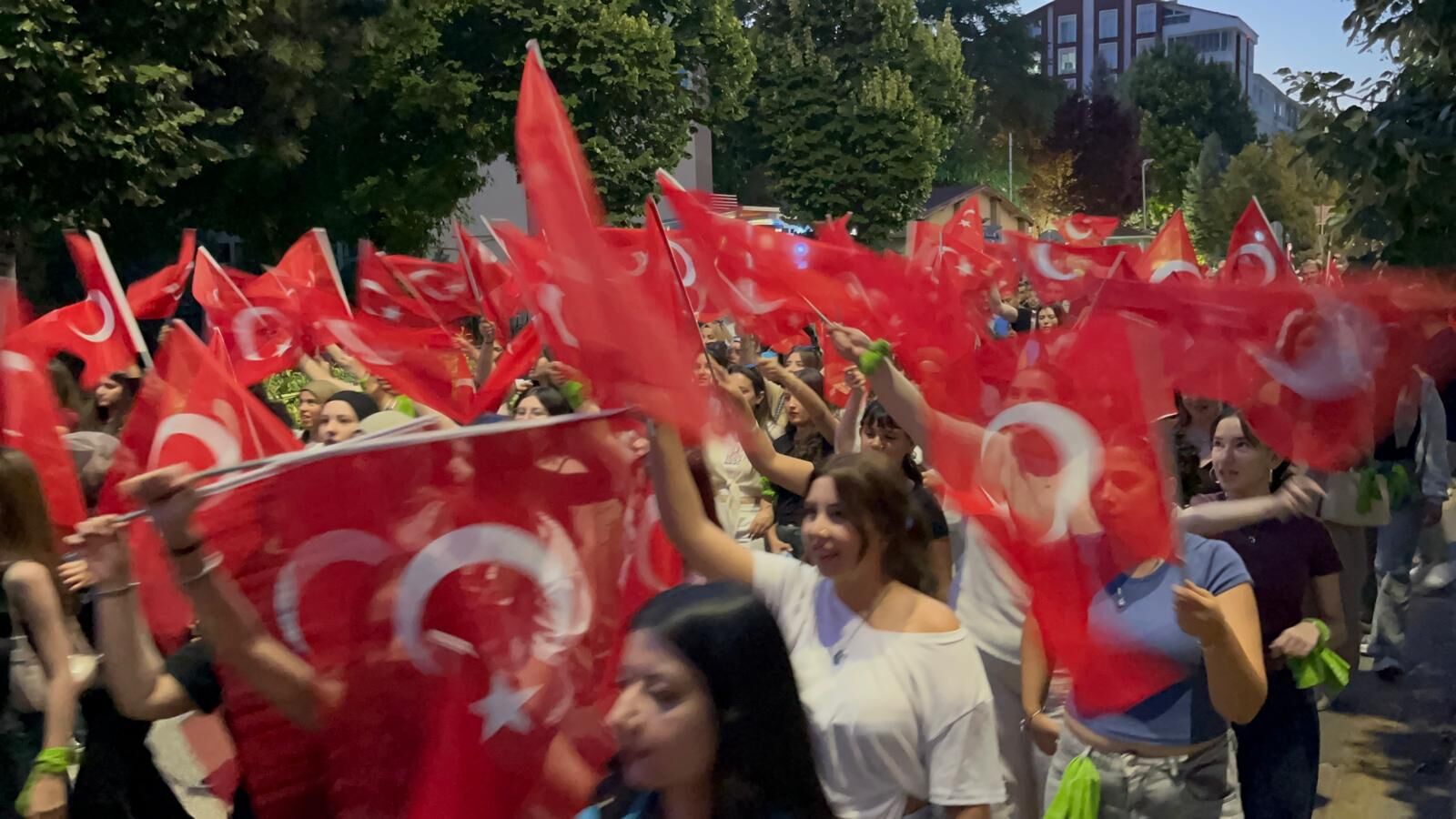 Kırşehir Tek Yürek Oldu! Binlerce Kişi 15 Temmuz Için Meydanlara Indi (26)-1