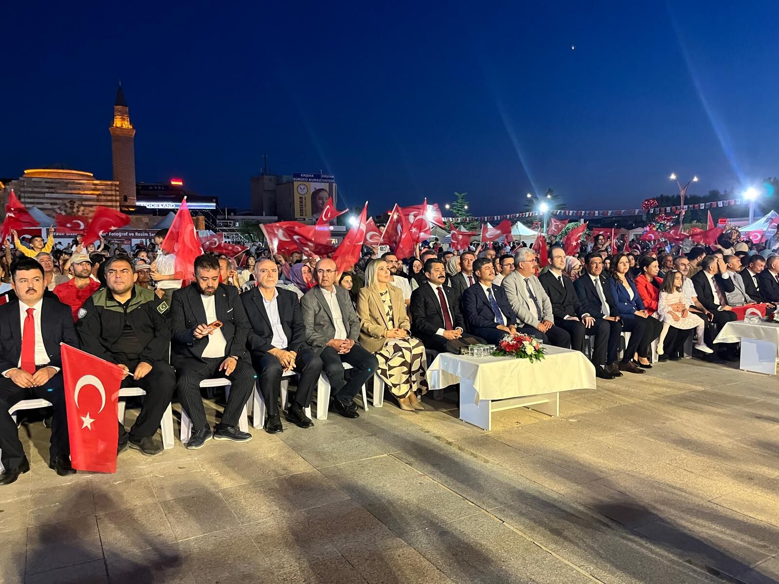 Kırşehir Tek Yürek Oldu! Binlerce Kişi 15 Temmuz Için Meydanlara Indi (5)