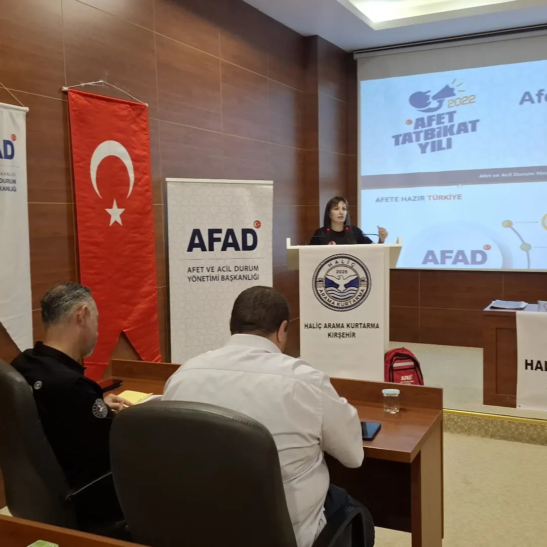 Kırşehir’de Görme Engelliler Afetlere Karşı Hazırlanıyor 1 (1)