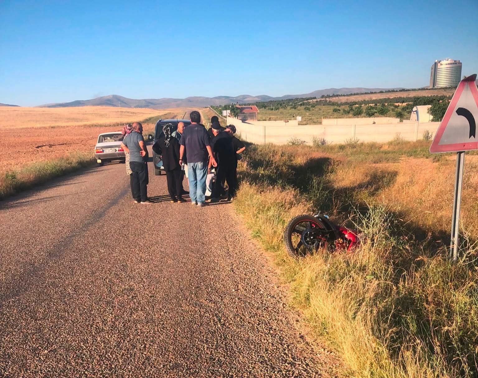 Kırşehir’de İnşaat İşçisi Motosikletiyle Kaza Yaptı