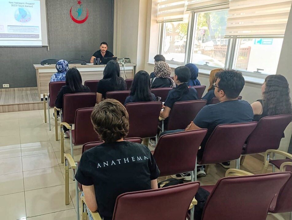 Kırşehir'de Öğrencilere İş Yerine Özgü Riskler Tek Tek Anlatıldı 1 (2)