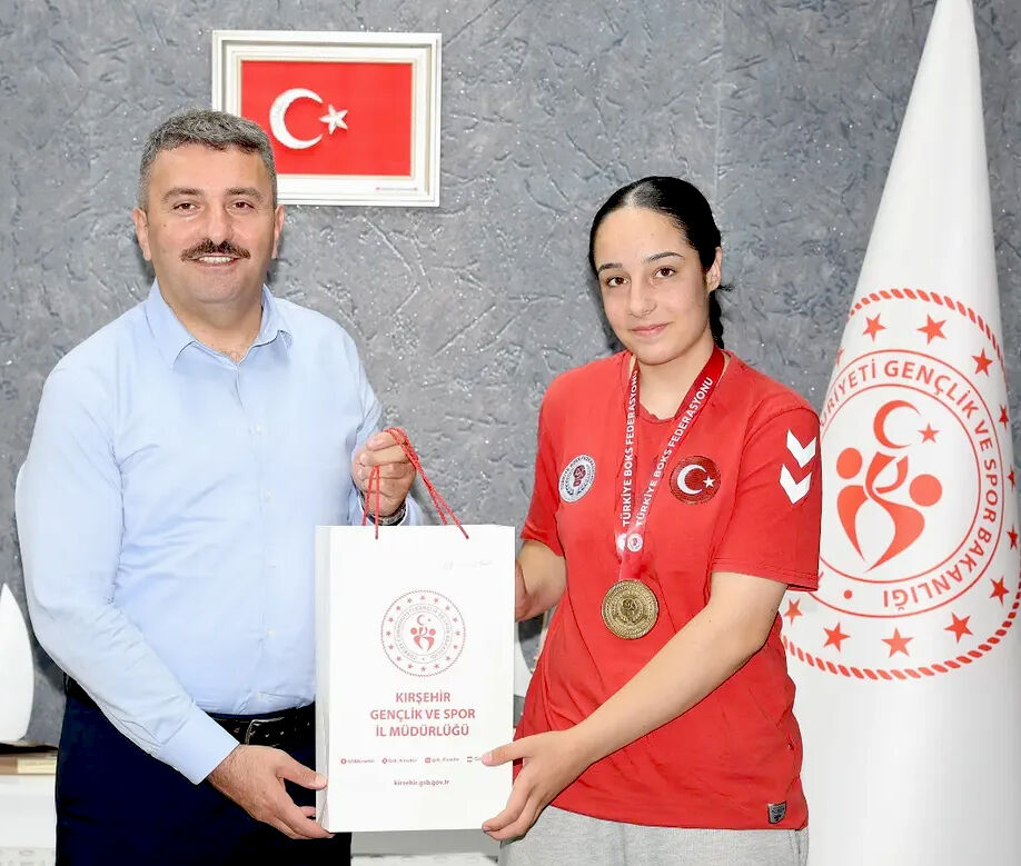 Kırşehirli Boksörler Ahilik Ruhu Ringlerde Zirveye Taşındı (2)