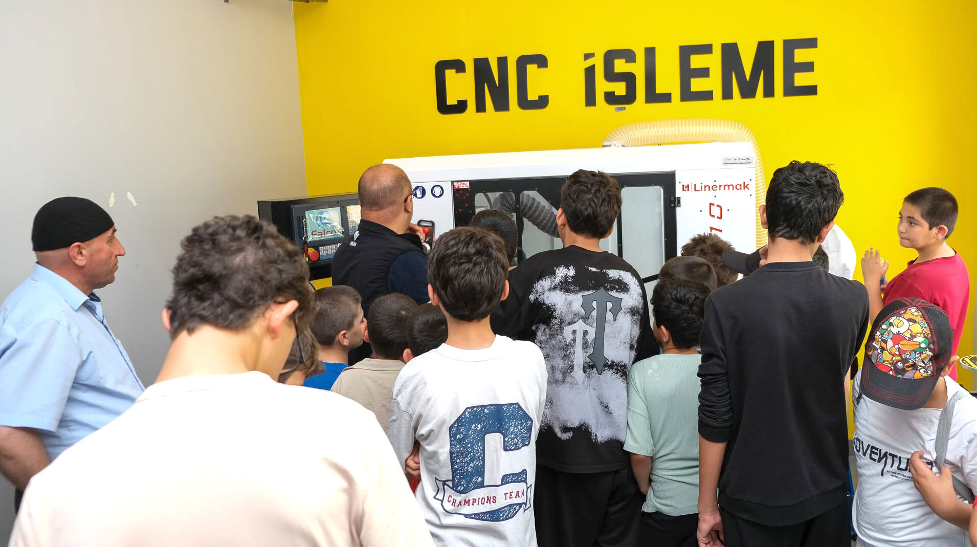 ‘Kur’an’dan Bilime, Camiden Kampüse’ Projesi Geleceğe Işık Tutuyor (3)