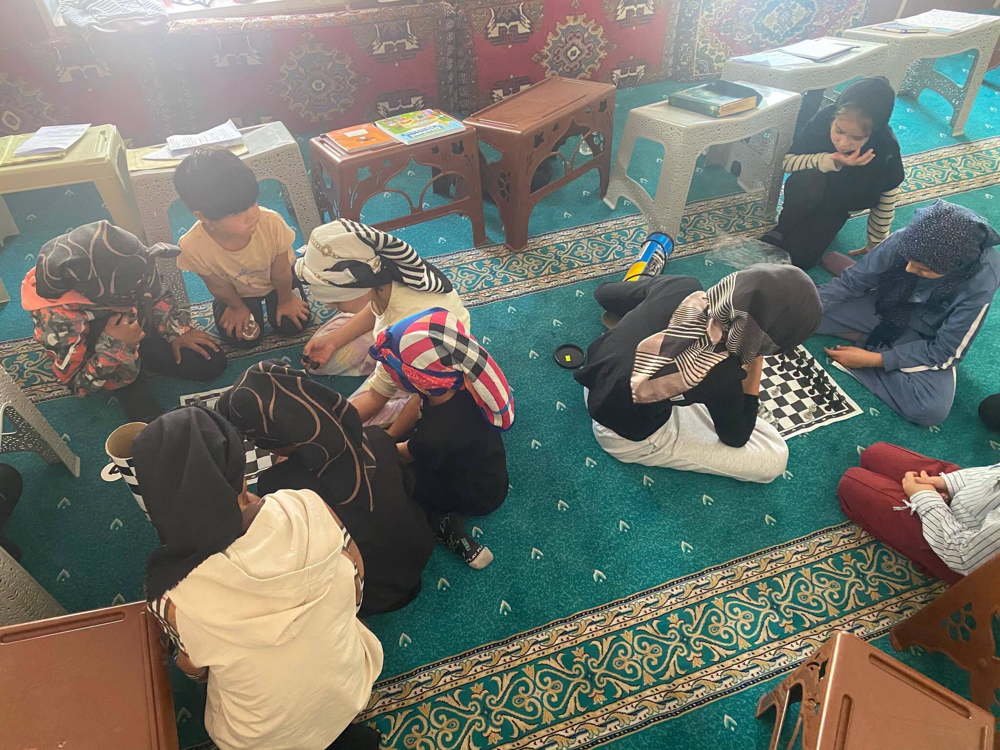 Nasuhdede Camisi'nde Kur'an Kursu Ve Satranç Bir Arada 2