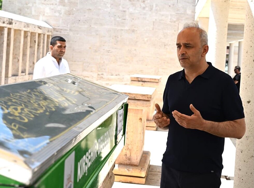Şehidinin Emaneti Aydın Dualarla Son Yolculuğuna Uğurlandı (2)