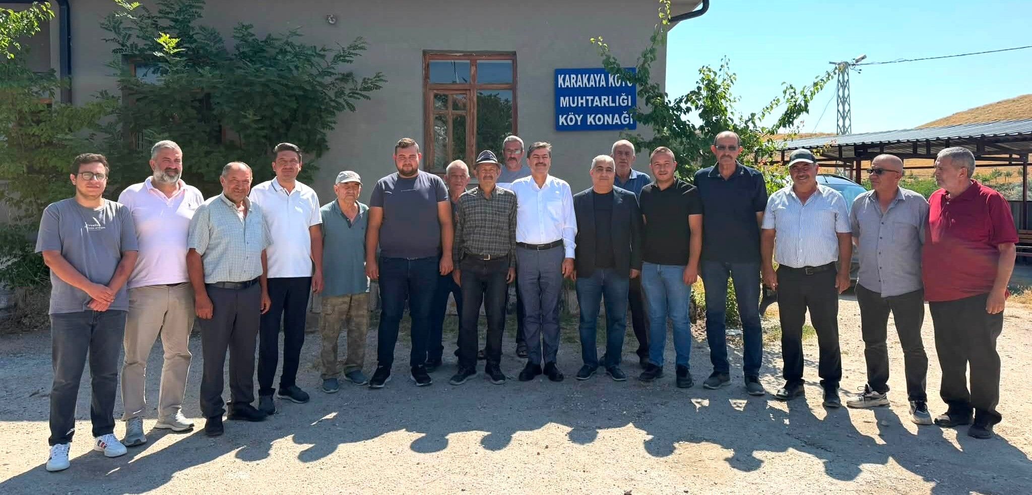 Vatandaşlarla Bir Araya Gelen Heyet, Köyün Ihtiyaçlarını, Devam Eden Çalışmaları Ve Talepleri Yerinde Dinledi (4)