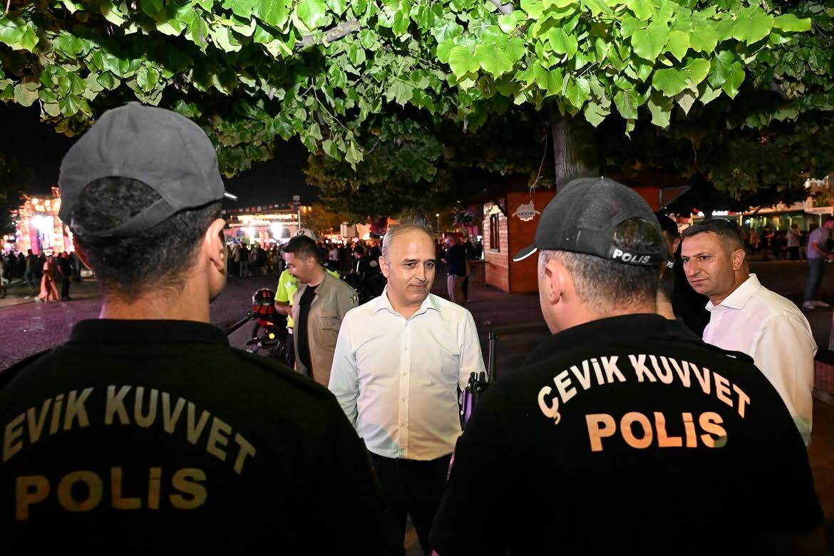 7 9 Ağustos Tarihleri Arasında, Büyük Halk Ozanımız Neşet Ertaş’ın Aziz Hatırasına Yakışır Şekil (4)