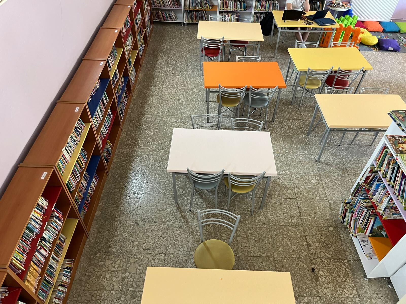 Aşıkpaşa İl Halk Kütüphanesi’nde Tadilat Başladı! (2)