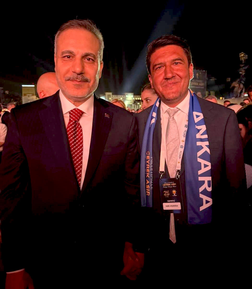 Avşaroğlu, Ankara’da Ak Parti’nin 25. Yıl Heyecanına Ortak Oldu (7)