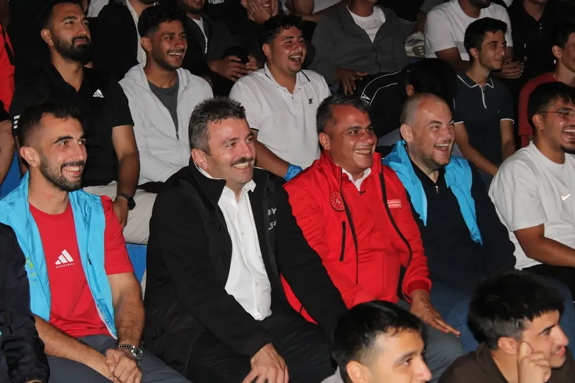 ⏩ Bu Coşku Gençliğin Coşkusu... Ahi Evran Gençlik Kampı 24. Dönem’de Enerji Tavan, Samimiyet Z (2)