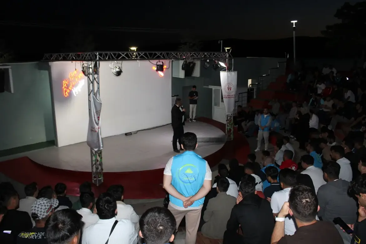 ⏩ Bu Coşku Gençliğin Coşkusu... Ahi Evran Gençlik Kampı 24. Dönem’de Enerji Tavan, Samimiyet Z (4)