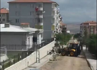 Çiçekdağı’nda Kapsamlı Yol Ve Kaldırım Yenileme Hamlesi (4)