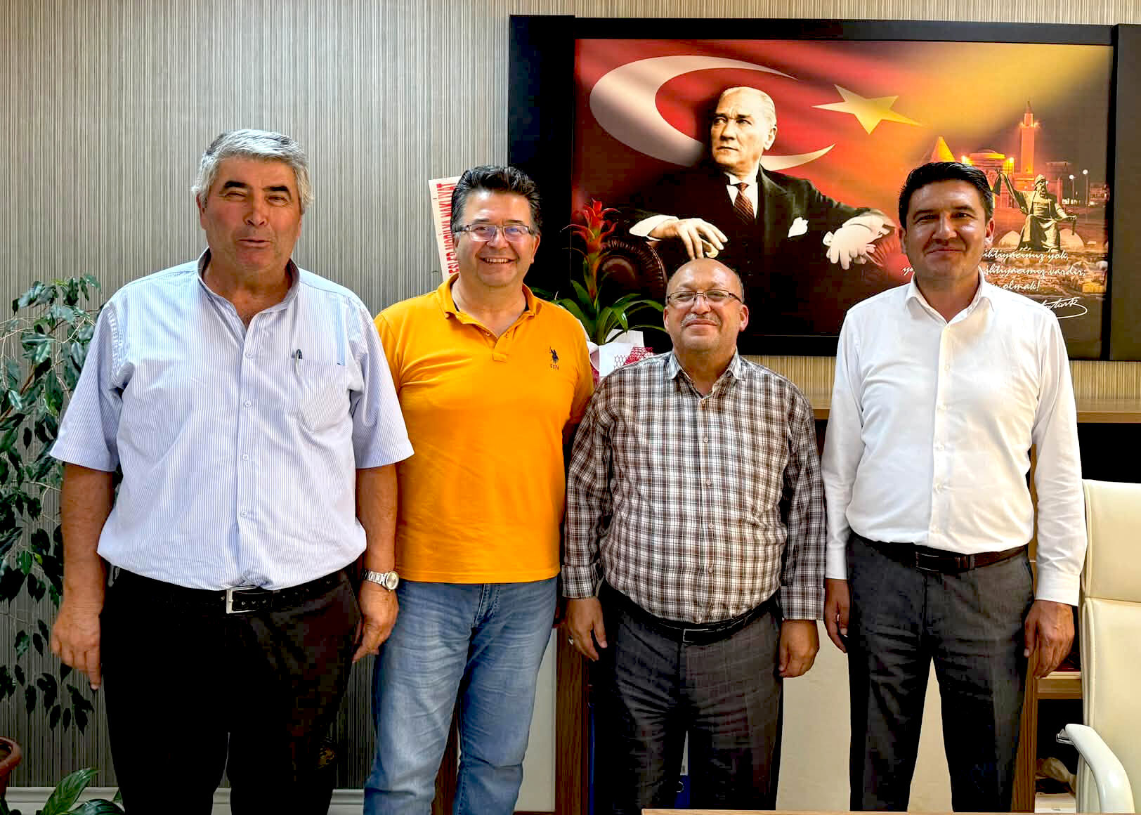İl Genel Meclisi Başkanı Avşaroğlu Kaman’da! Yeni Müdürle Ilk Toplantı Yapıldı (3)
