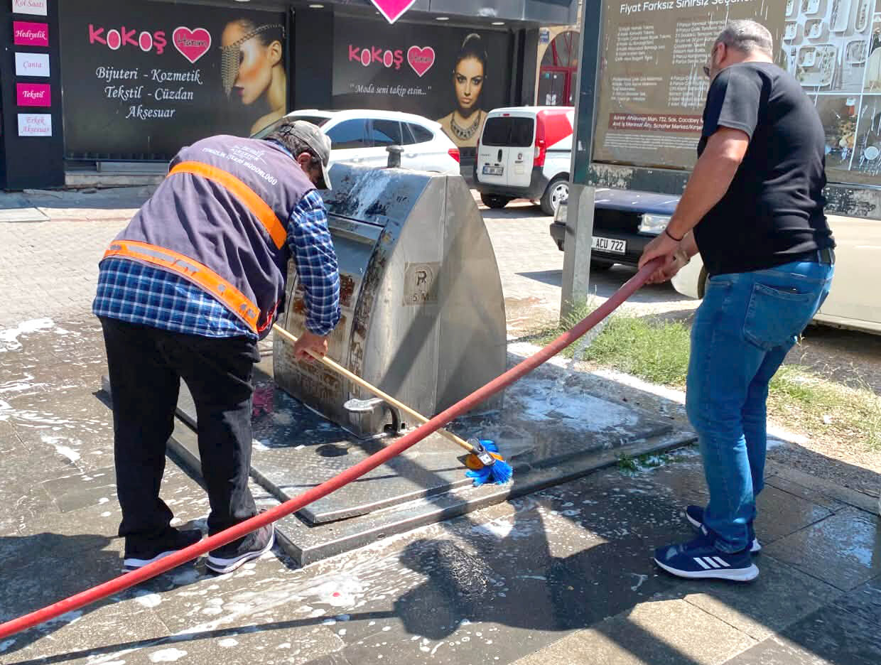 Kırşehir Belediyesi Temizlik Ekipleri Sahada (1)