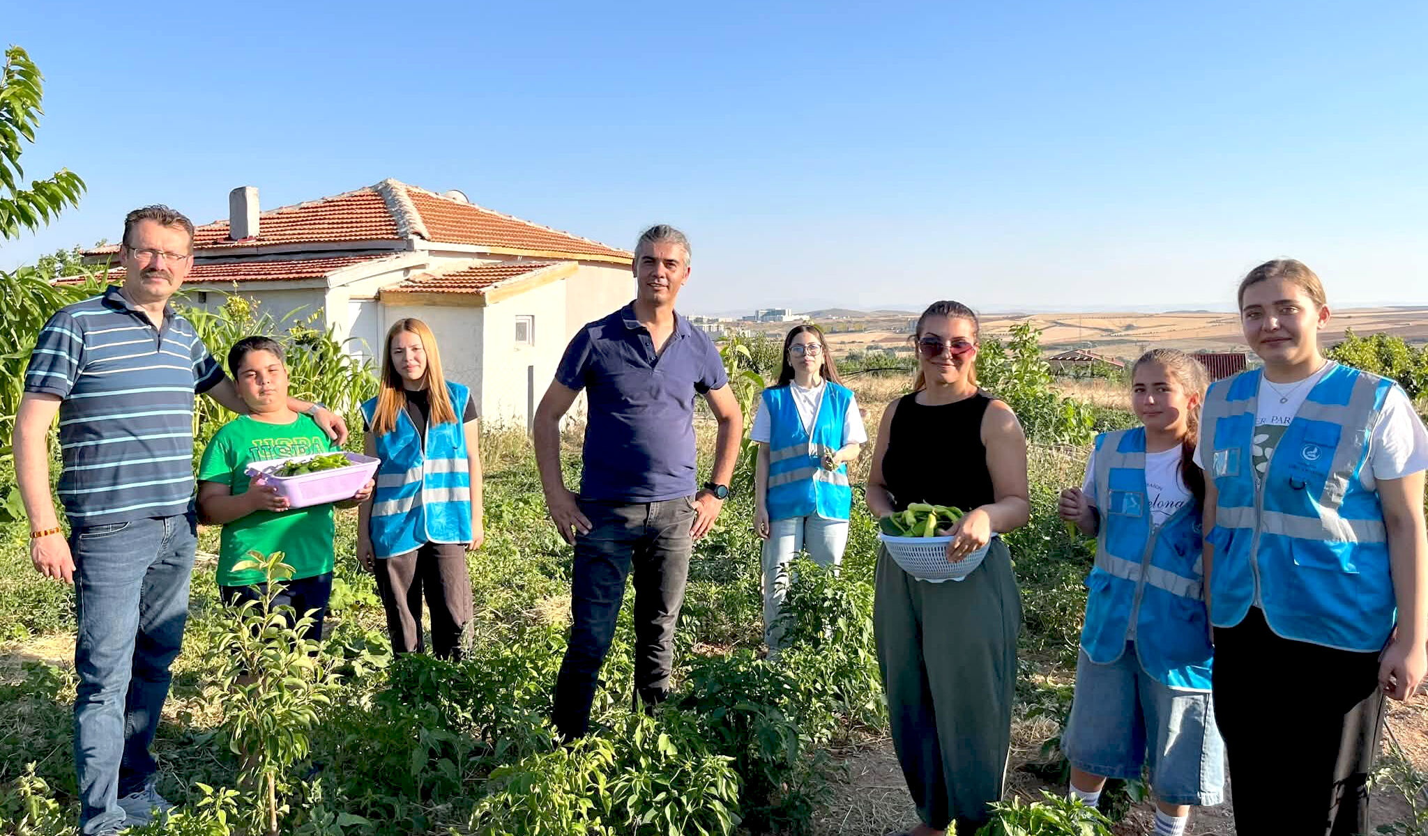 Kırşehir Ülkü Ocakları’nda Permakültür Projesi’nde Hasat Heyecanı (6)