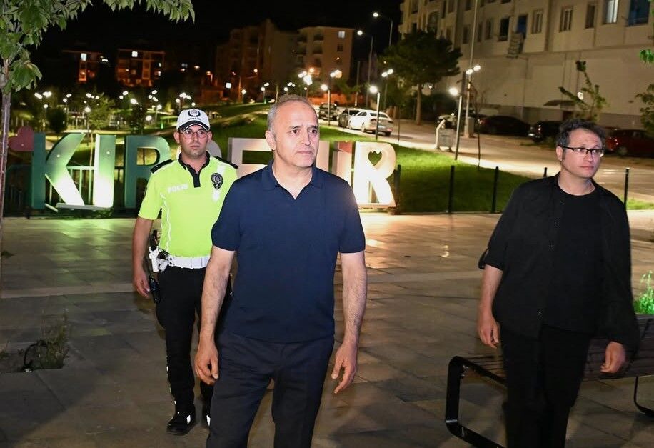 Kırşehir'de Emniyetten Sıkı Denetim İl Emniyet Müdürü Dr. Mesut Görücü Sahada! (5)