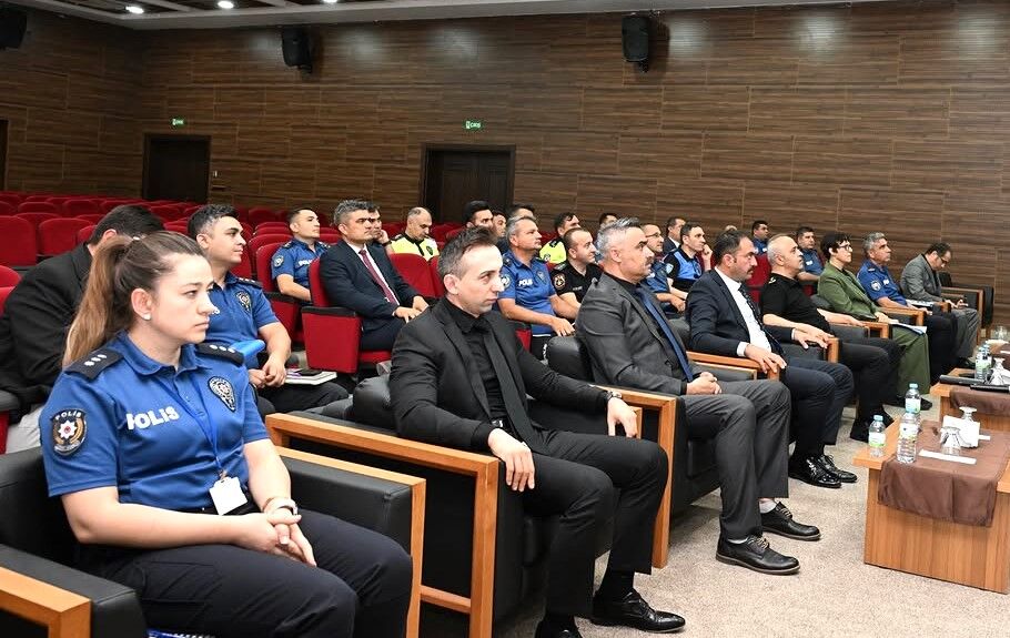 Kırşehir’de Güvenlik Toplantısı (3)