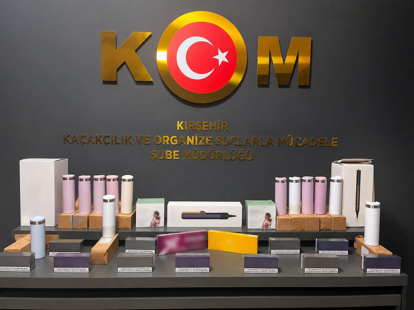 Kırşehir’de Kaçakçılık Operasyonu! Araçta Çok Sayıda Ürün Ele Geçirildi