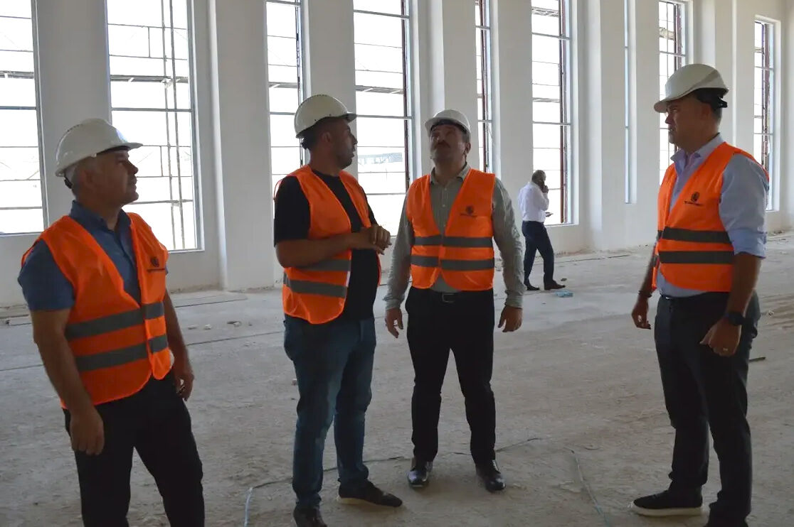 Kırşehir’in Spor Altyapısı Güçleniyor, Yeni Tesislerde Çalışmalar Sürüyor (9)