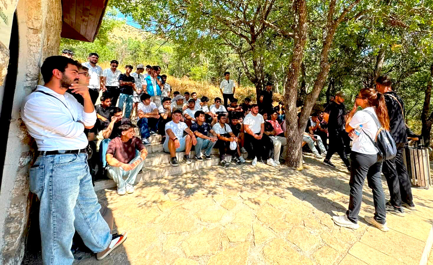 Kırşehirli Gençler Hakkâri’de Tarih Ve Kültürle Buluştu (6)