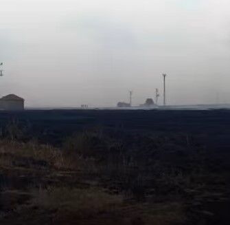 Mucur’da Arazi Yangınına Itfaiye Ekiplerinden Hızlı Müdahale (2)