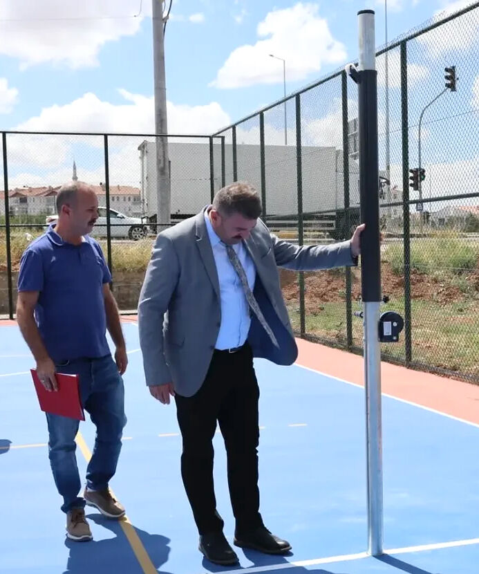 Mucur’da Spor Yatırımları Yerinde Incelendi! (3)