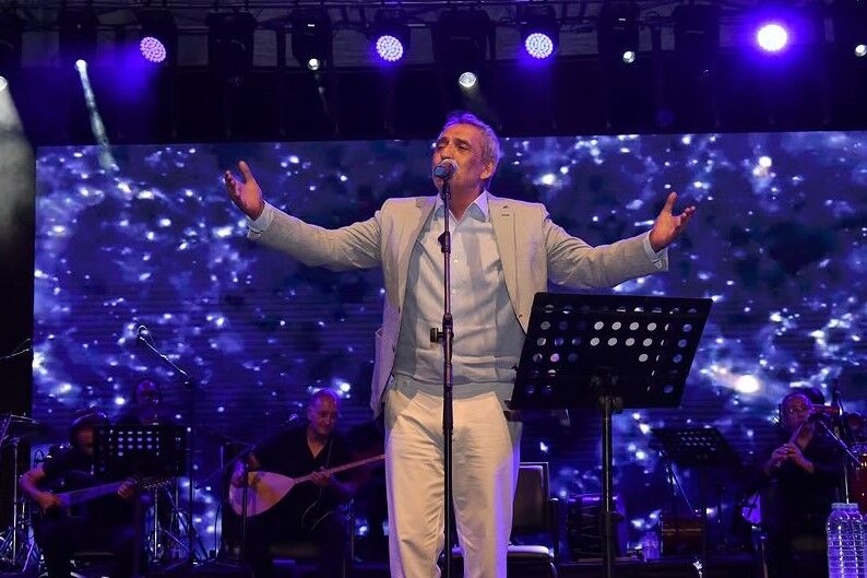 Neşet Ertaş Kültür Ve Müzik Festivali'nin Ikinci Gününde Türkü Dolu Gece (6)