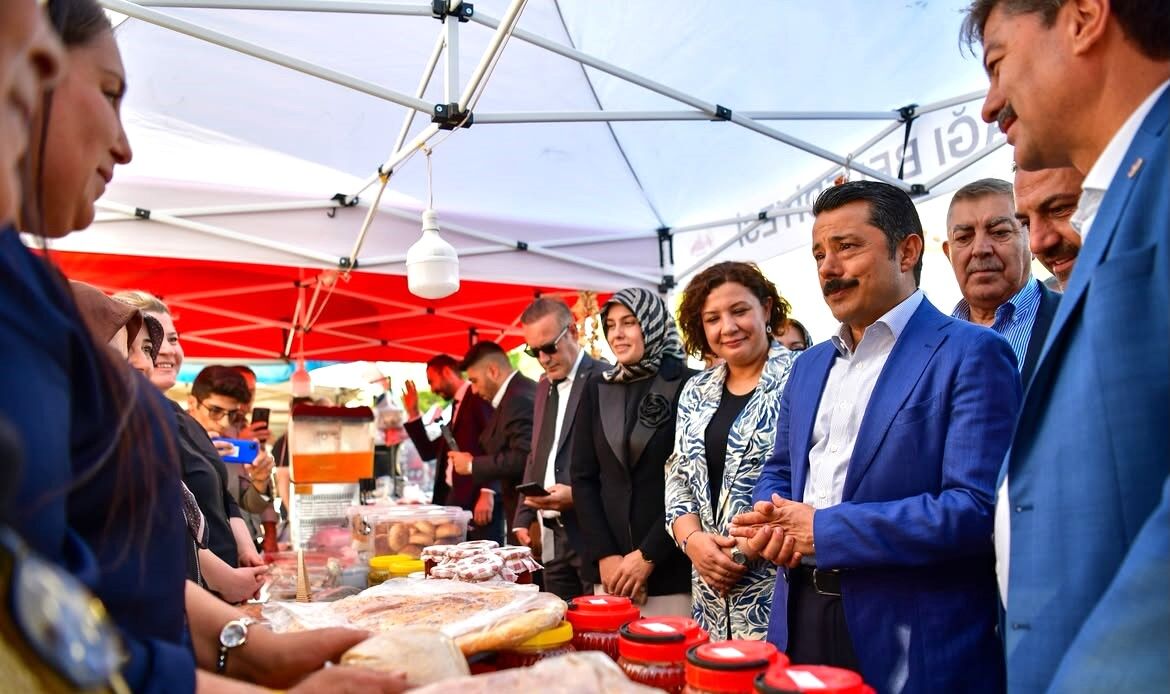 Vali Demiryürek Çiçekdağı'nda Temel Attı, Müze Açtı, Festival Coşkusuna Ortak Oldu (5)