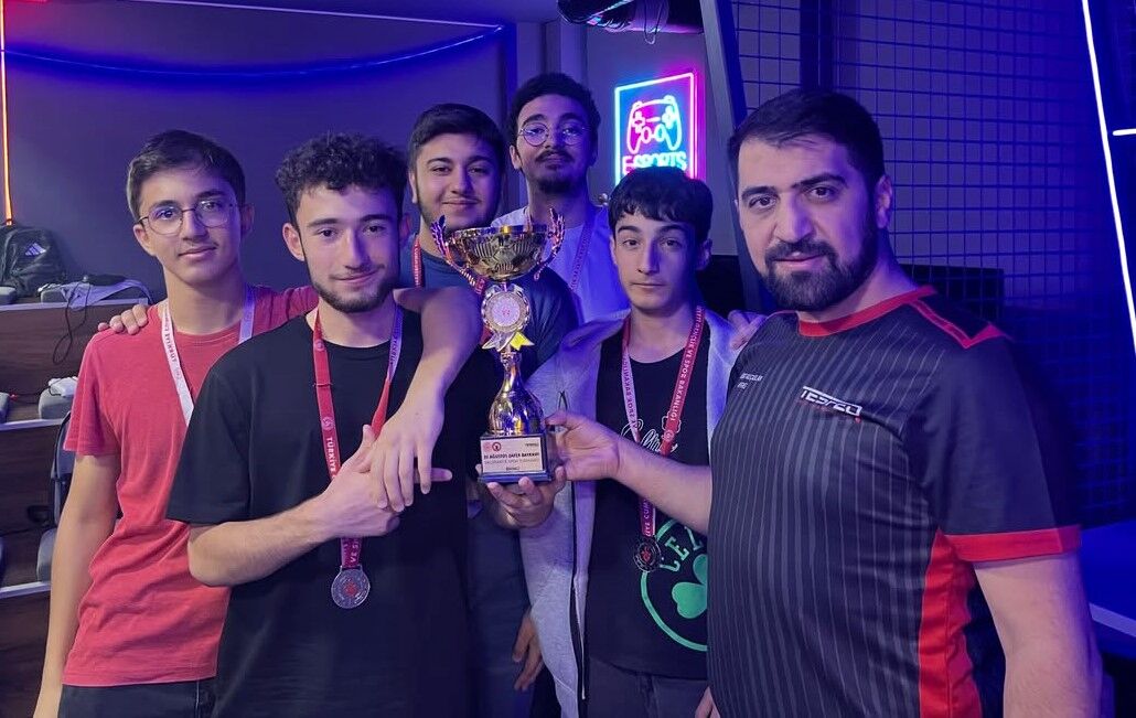 Zafer Bayramı Coşkusu Kırşehir’de Dijital Arenaya Taşındı (5)