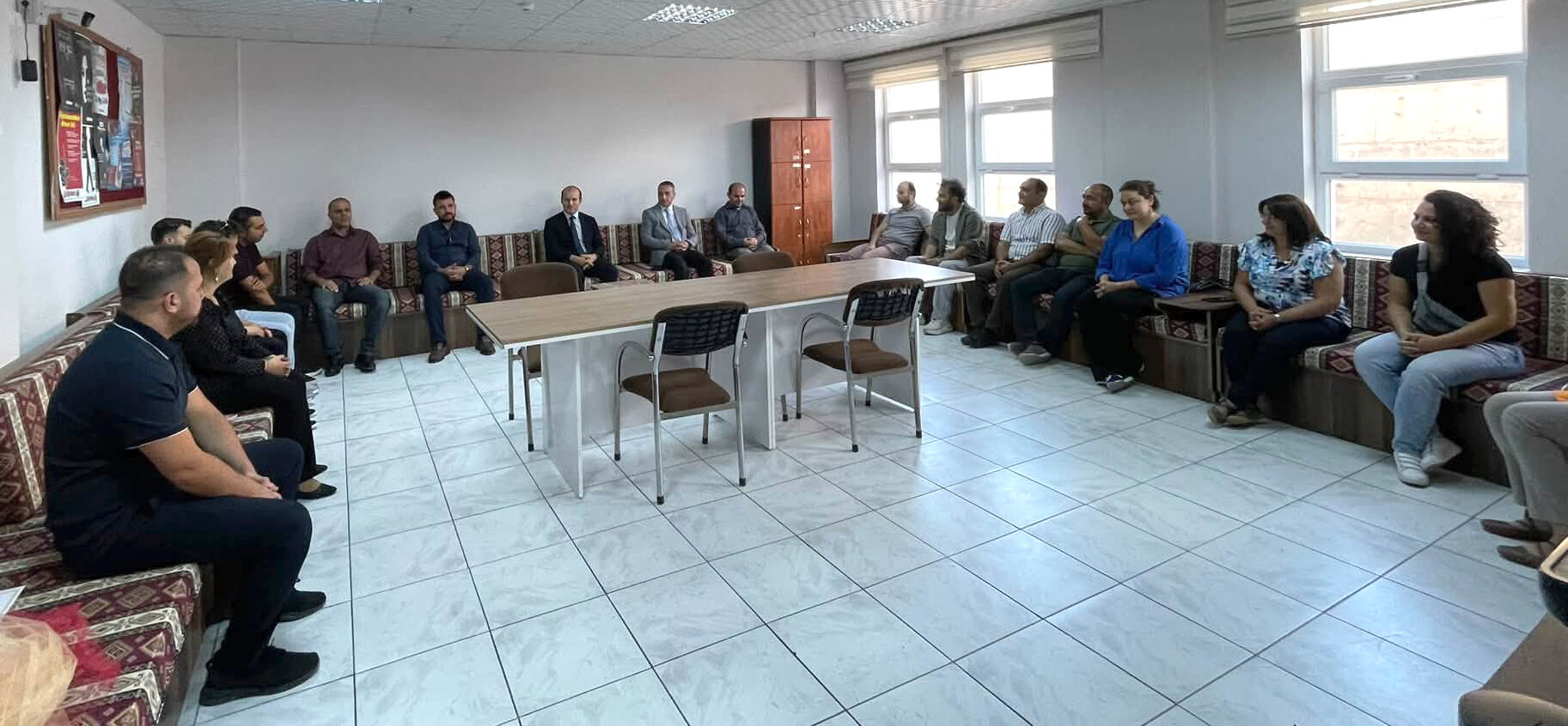 1. Ve 5. Sınıf Öğrencilerine Kaymakam Sürprizi (3)