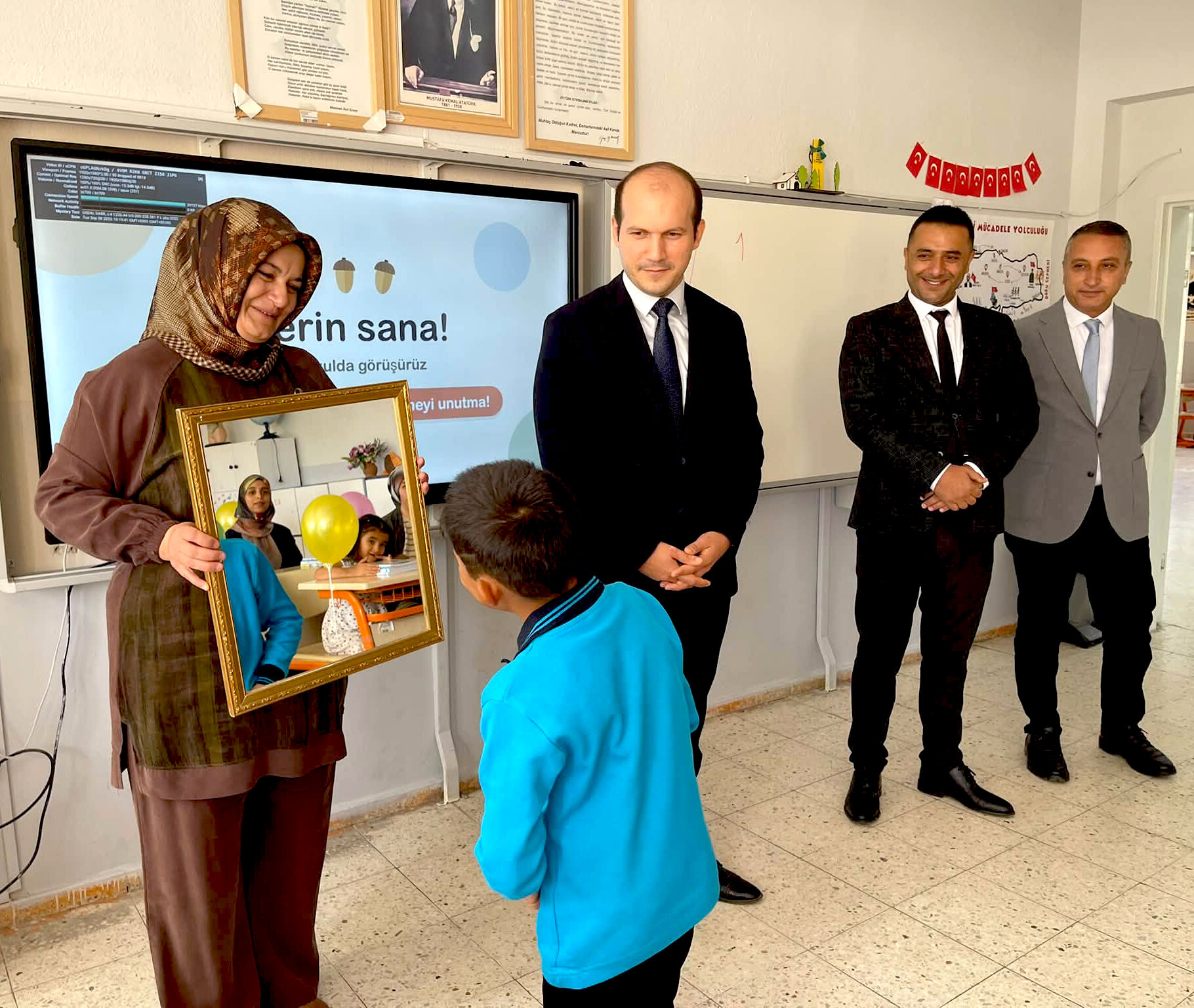 1. Ve 5. Sınıf Öğrencilerine Kaymakam Sürprizi (5)