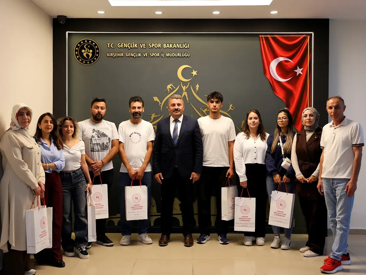 📸 Ahi Evran’ın İzinde, Gençlerin Kalbinde Bir Yolculuk!2026 Yılı Genç Ahiler Kırşehir’de Bulu (2)