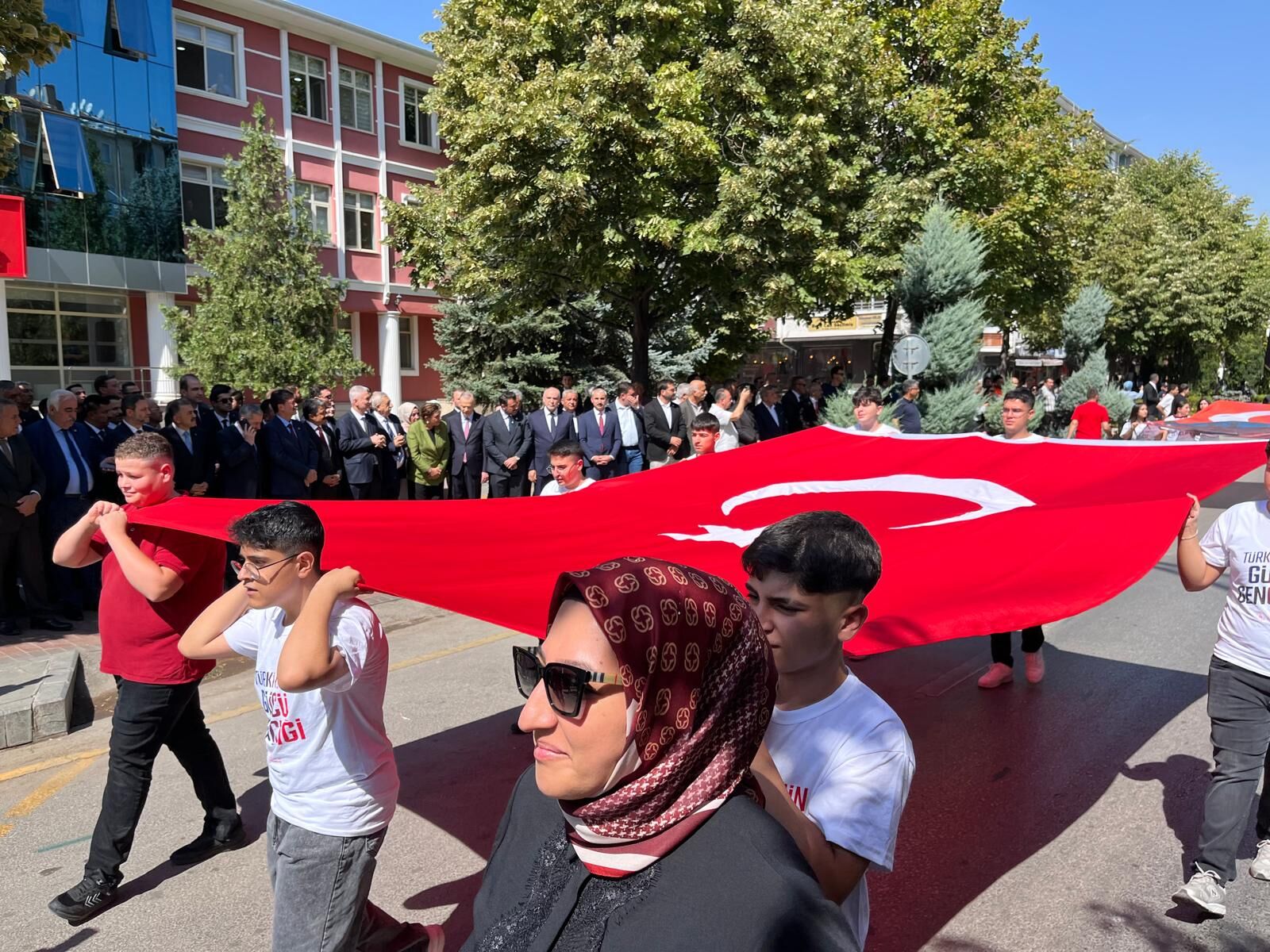 Ahiliğin Başkenti Kırşehir’de 39. Ahilik Haftası Coşkusu Bakan Bolat’ın Katılımıyla Görkemli Açılış (19)