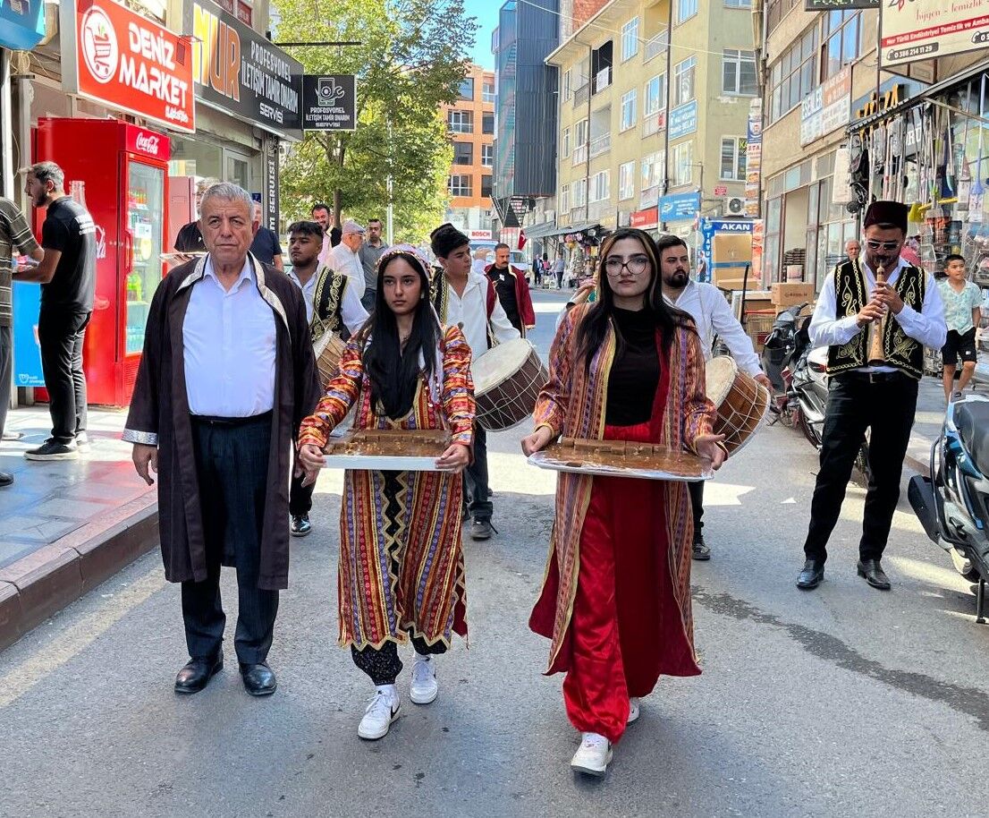 Ahiliğin Başkentinde Bayram Havası! (14)